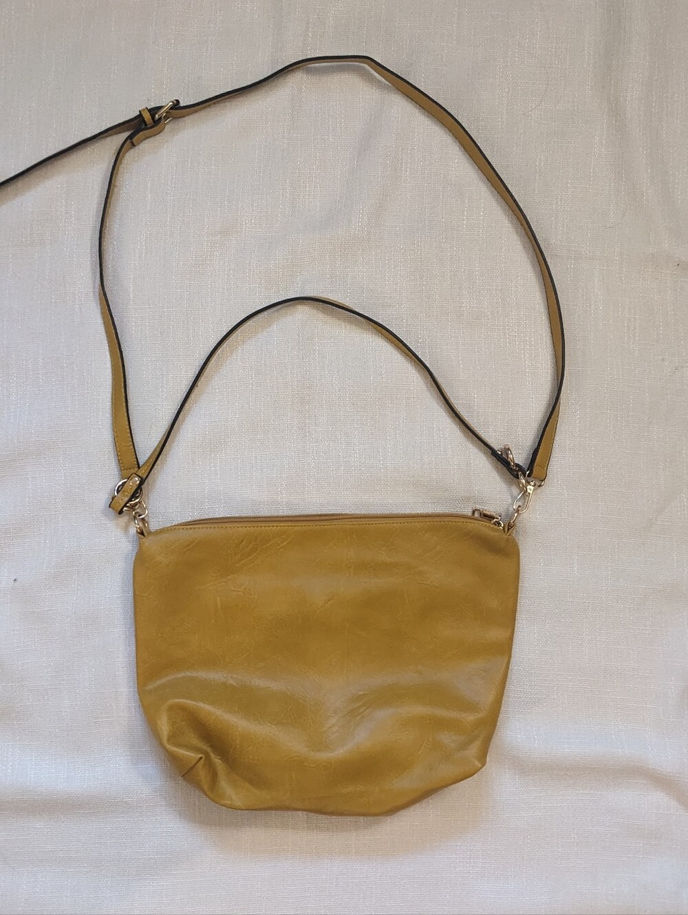 Jen & Co Mustard Yellow Crossbody Purse Vegan Leather Bag - Picture 2 of 9